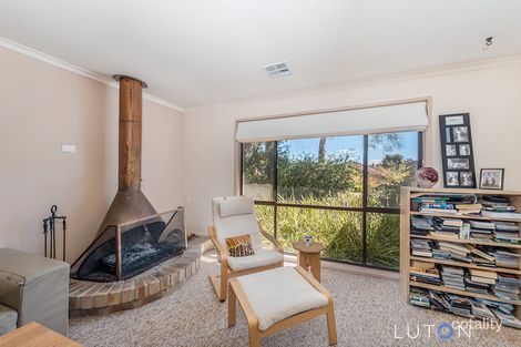 Property photo of 4 Toohey Place Wanniassa ACT 2903