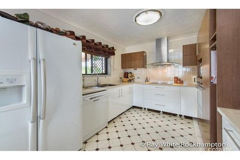 Property photo of 33 Agnew Avenue Norman Gardens QLD 4701
