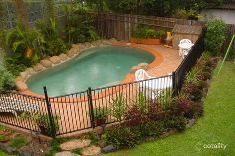 Property photo of 28 Murton Avenue Holland Park QLD 4121