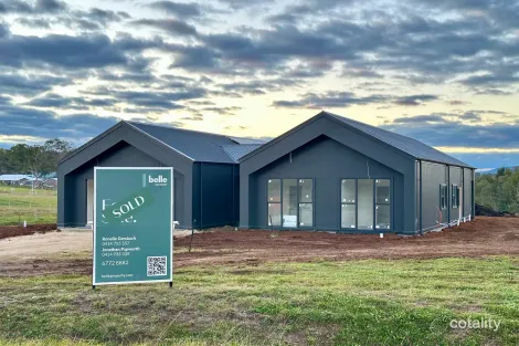 58 Kurrawatha Ave, Armidale, NSW 2350