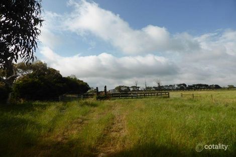 Property photo of 190 McCraws Road Nar Nar Goon VIC 3812