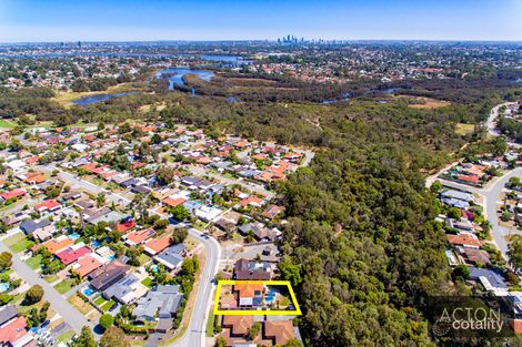 Property photo of 15 Hibbertia Crescent Riverton WA 6148