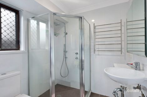 Property photo of 2/23 Tall Timbers Road Wamberal NSW 2260