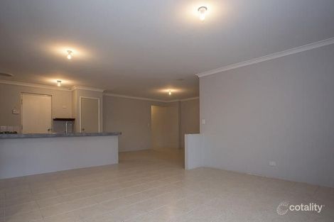 Property photo of 43 Viridian Drive Banksia Grove WA 6031