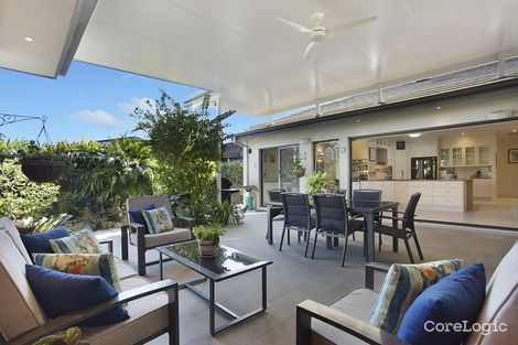 Property photo of 4 Inveray Avenue Benowa QLD 4217