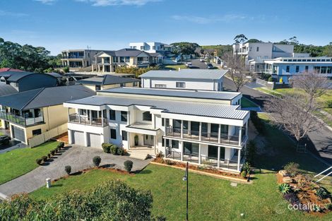 2 Rosella Gr, Blackbutt, NSW 2529