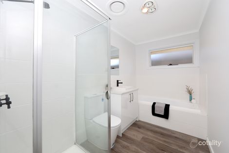 Property photo of 1/21 Commercial Road Ferntree Gully VIC 3156