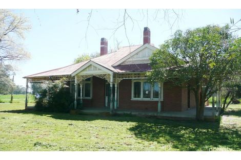 287 Whorouly River Rd, Whorouly, VIC 3735