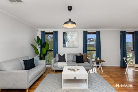 Property photo of 35 Clubbe Crescent Macgregor ACT 2615