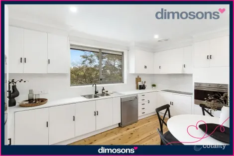 Property photo of 3 Western Avenue Mangerton NSW 2500