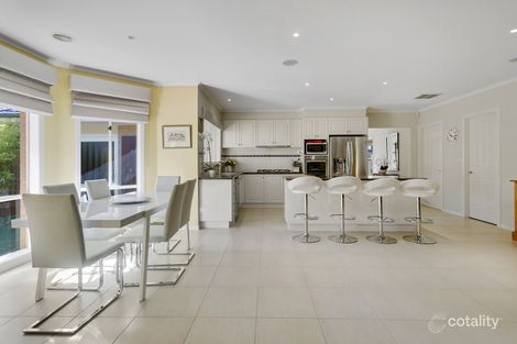Property photo of 36 Niblick Circuit Sandhurst VIC 3977