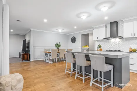 Property photo of 21 Isherwood Road Deanside VIC 3336