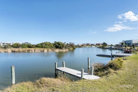 Property photo of 23 Prince Alfred Parade Hindmarsh Island SA 5214