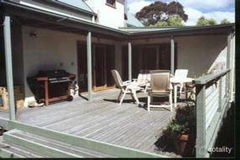 Property photo of 21 Howard Street Lorne VIC 3232