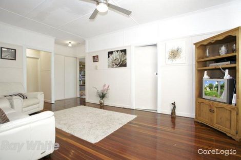 1 Bramble St, Woody Point, QLD 4019