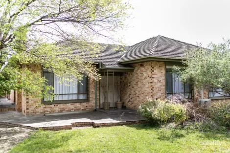 Property photo of 53 Central Avenue Magill SA 5072