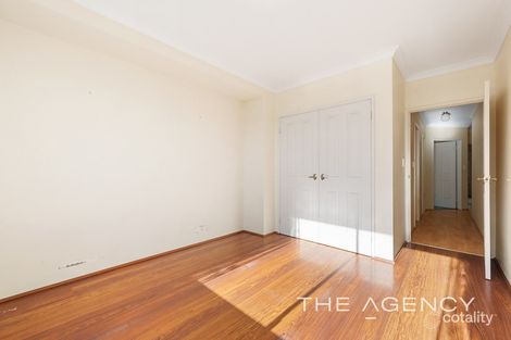 Property photo of 42A Nautical Grove Beldon WA 6027