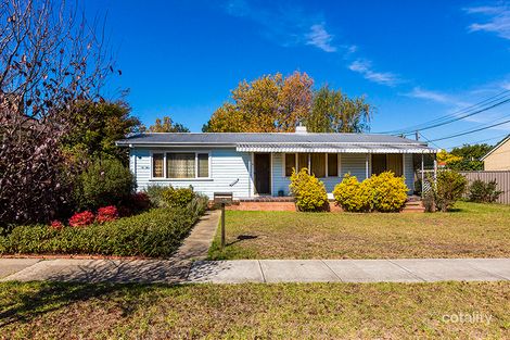 Property photo of 4 Bareena Street Narrabundah ACT 2604