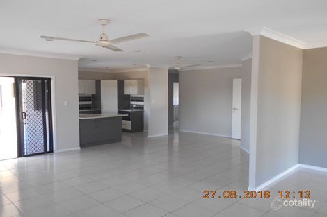 Property photo of 19 Fossilbrook Bend Trinity Park QLD 4879