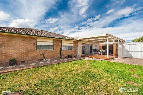 Property photo of 20 Parnell Crescent Gladstone Park VIC 3043
