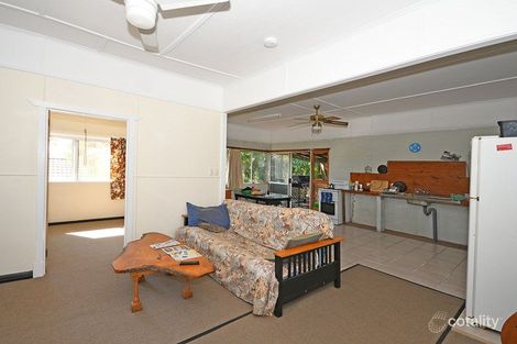 Property photo of 18 Winbirra Way Scarness QLD 4655
