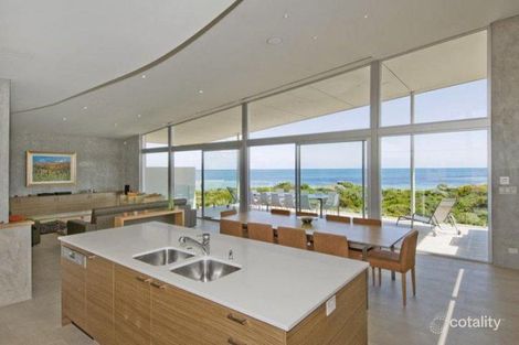 Property photo of 19 Beachview Court Wannanup WA 6210