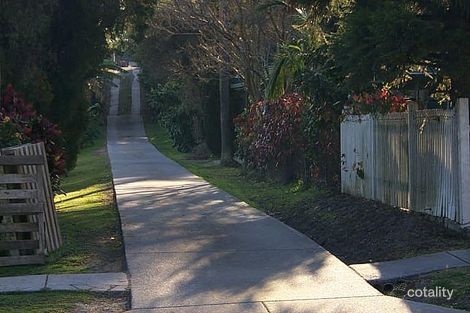 74 Gordon St, Hawthorne, QLD 4171