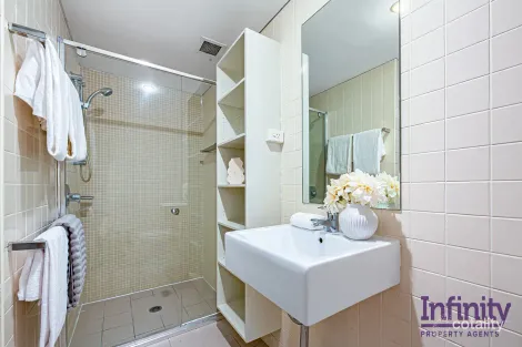 Property photo of 206/88 Vista Street Mosman NSW 2088