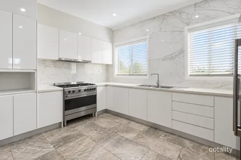 18 Moora St, Chester Hill, NSW 2162