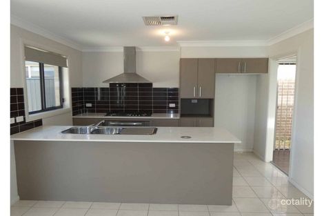 Property photo of 4 Pitt Street Jordan Springs NSW 2747