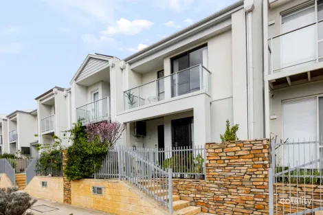 8 Quartermaine Bvd, Mandogalup, WA 6167