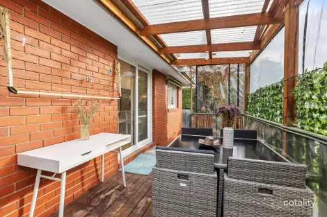 Property photo of 2/29 Illuka Crescent Mount Waverley VIC 3149