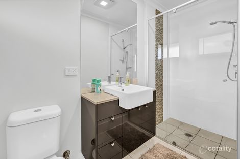 Property photo of 2002/67 Linton Street Kangaroo Point QLD 4169