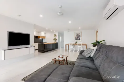 Property photo of 12 Davlyn Drive Andergrove QLD 4740