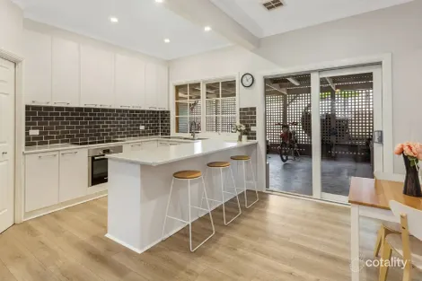 Property photo of 8 Old Hume Highway Beveridge VIC 3753
