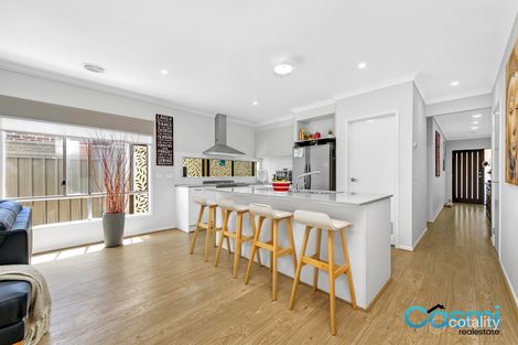 Property photo of 37 Delta Drive Craigieburn VIC 3064