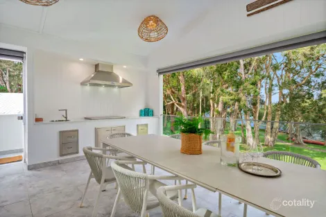 Property photo of 30 Danalene Parade Corlette NSW 2315