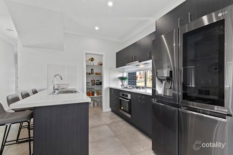 Property photo of 9 Irving Terrace Middleton Grange NSW 2171