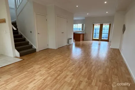 9/19 Sovereign Pl, Wantirna South, VIC 3152