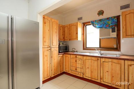 Property photo of 5 Glenn Place Yagoona NSW 2199