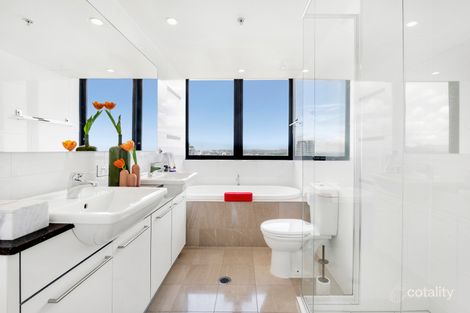 Property photo of 2506/22 Surf Parade Broadbeach QLD 4218
