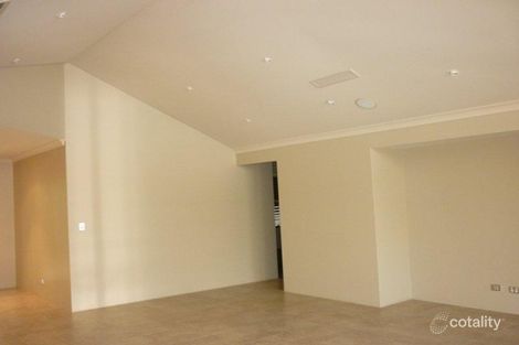Property photo of 33 Caversham Bend Southern River WA 6110