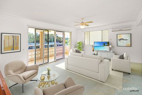 Property photo of 4 Bimbadeen Avenue Banora Point NSW 2486