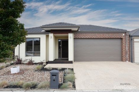 Property photo of 7 Whitecaps Avenue Point Cook VIC 3030