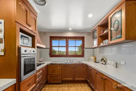 Property photo of 22 Gosfield Road Hurstbridge VIC 3099