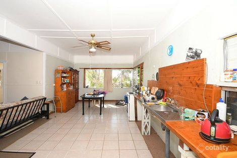 Property photo of 18 Winbirra Way Scarness QLD 4655