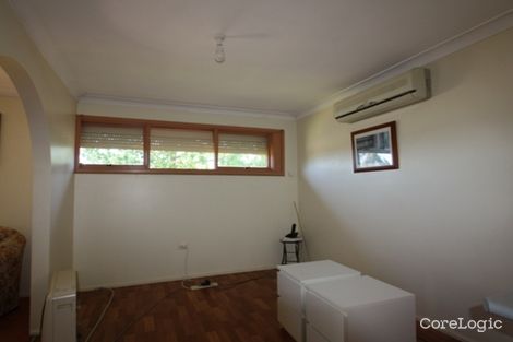 Property photo of 2 Knight Place Minto NSW 2566