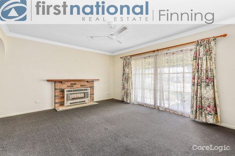 Property photo of 28 Lorna Street Cranbourne VIC 3977