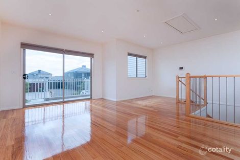 Property photo of 4/16 Clarendon Avenue Craigieburn VIC 3064