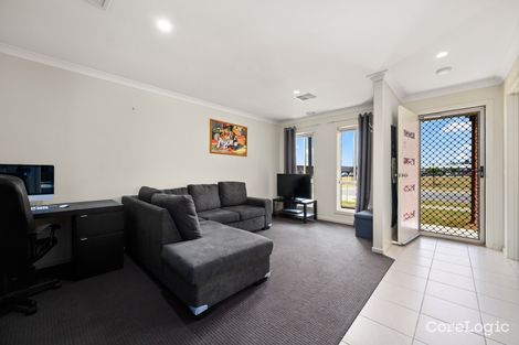 Property photo of 7 Derwent Way West Wodonga VIC 3690